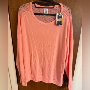 New with tags, ladies Avia mesh back long sleeve crew, color is pink, size XL